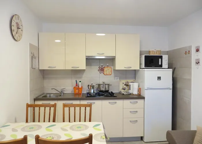 Casa Vacanze El Forno 2 Semesterbostad Galižana